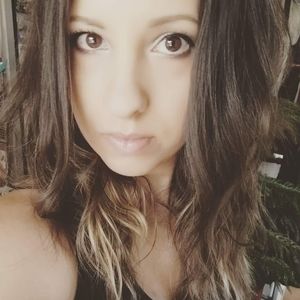 Meet your Posher, Jenn